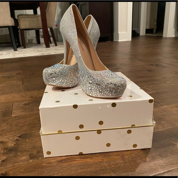 New without box. - Picture 2 of 3